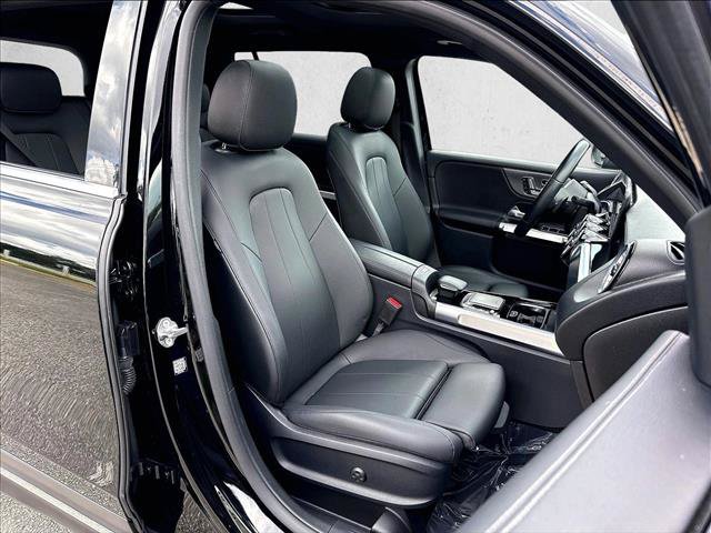 Used 2023 Mercedes-Benz GLB 250 image 9