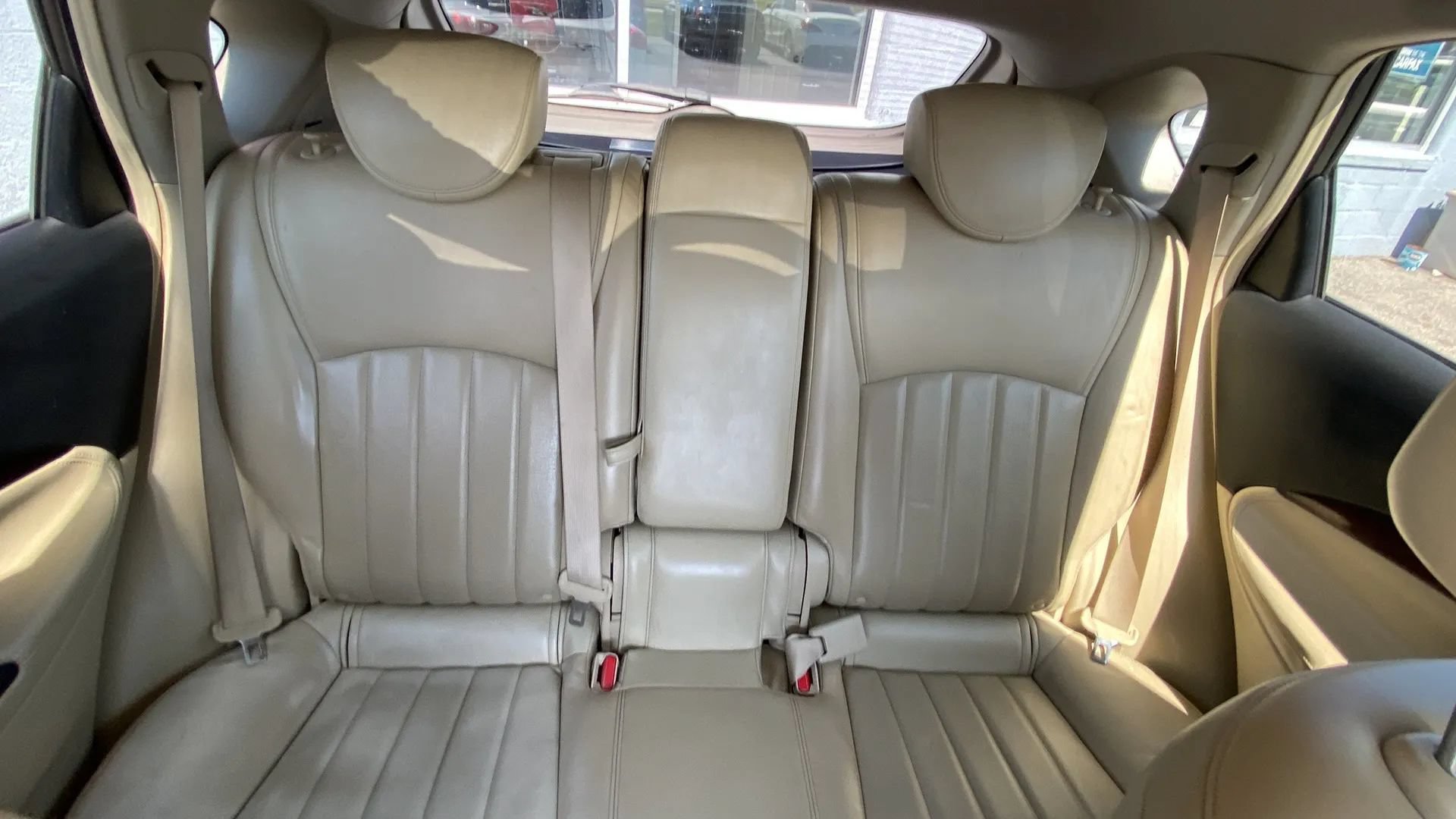 Used 2017 INFINITI QX50 2WD w/ Premium Plus Package image 8