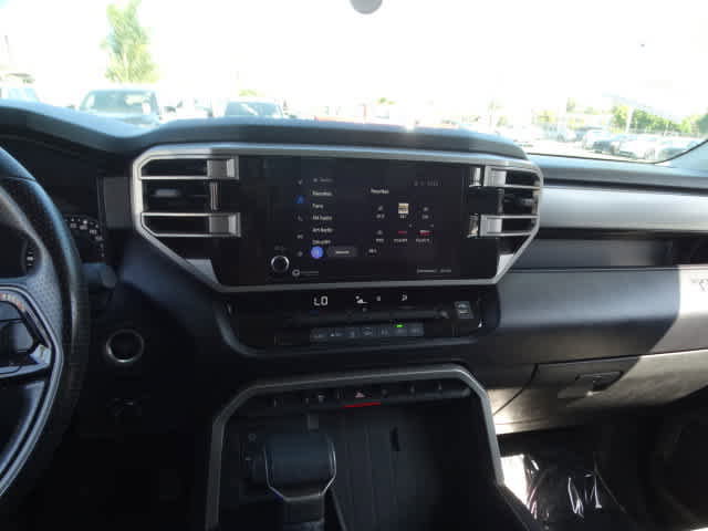 Used 2024 Toyota Tundra SR5 w/ SR5 Convenience Package AWD/4WD image 28