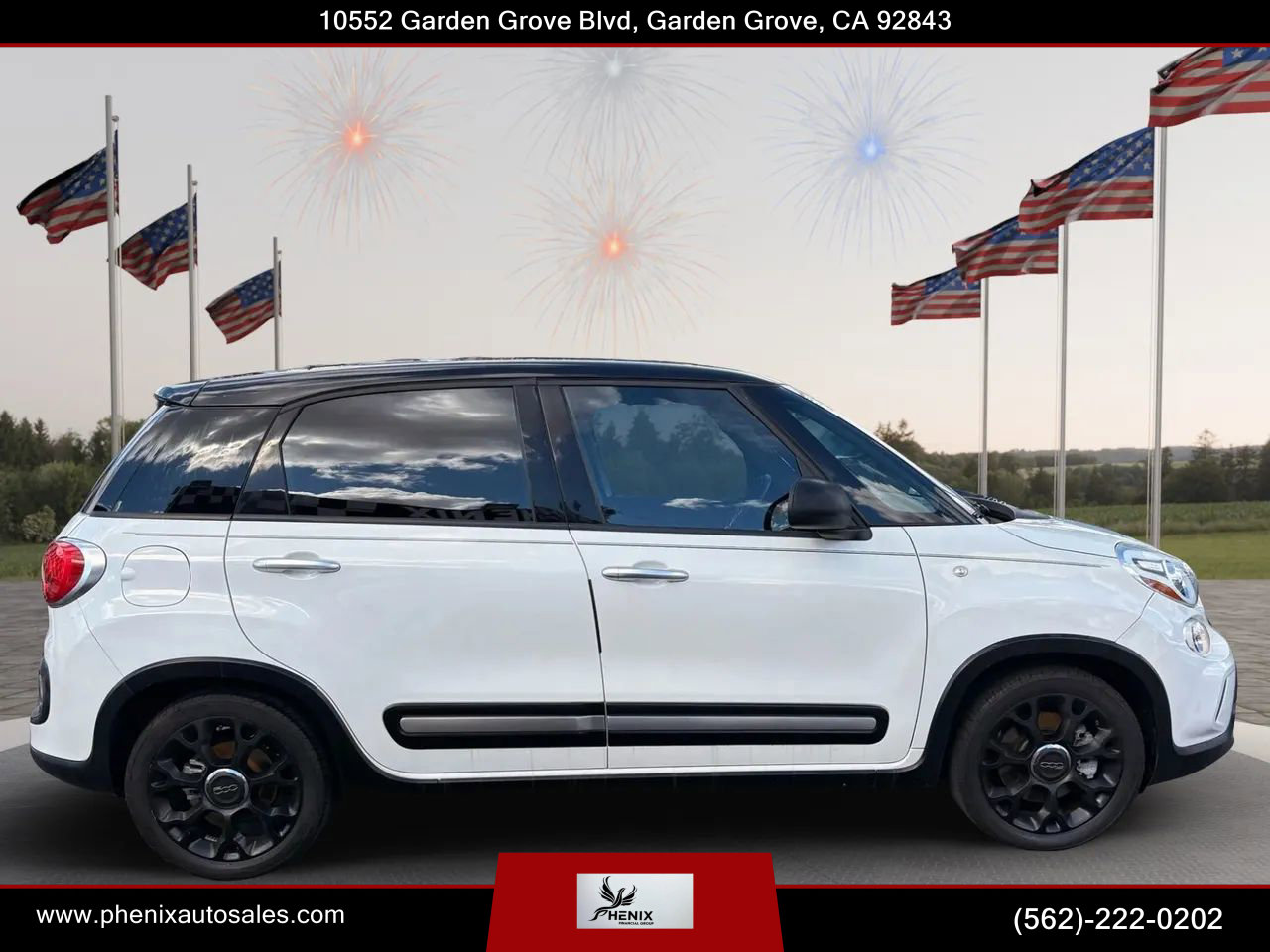 Used 2017 FIAT 500L Trekking w/ Dual-Pane Sunroof Package image 11