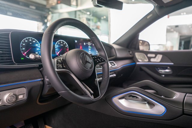 New 2025 Mercedes-Benz GLE 580 4MATIC image 11