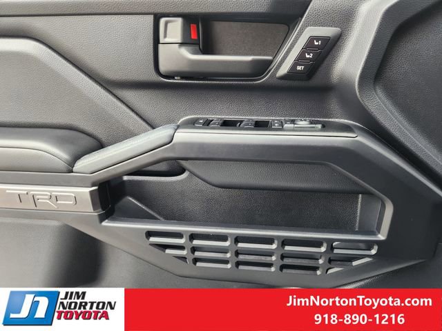 Used 2025 Toyota 4Runner TRD Off-Road Premium image 25