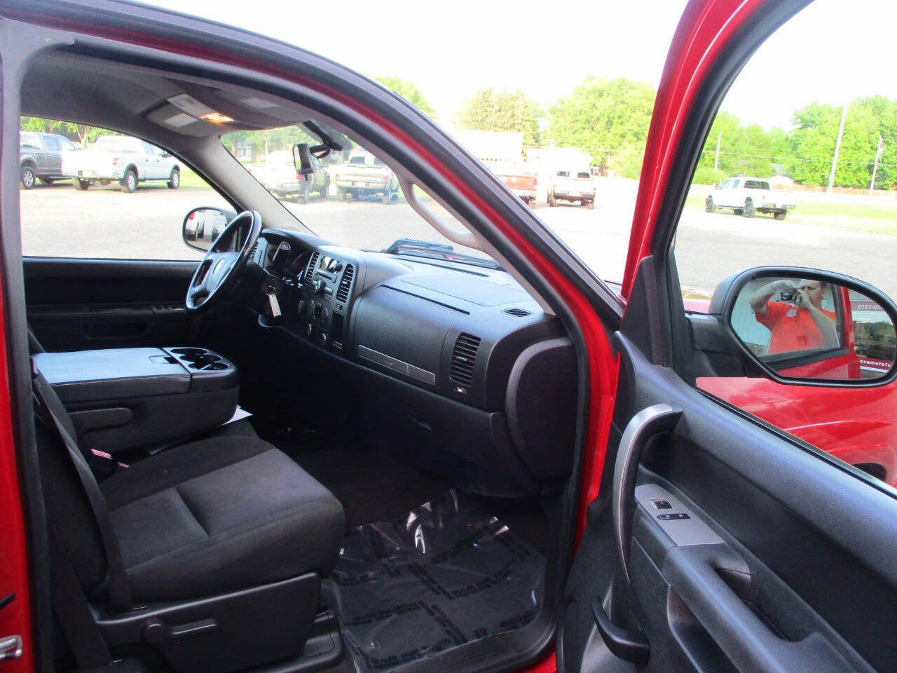 Used 2011 Chevrolet Silverado 1500 LT w/ All-Star Edition AWD/4WD image 22
