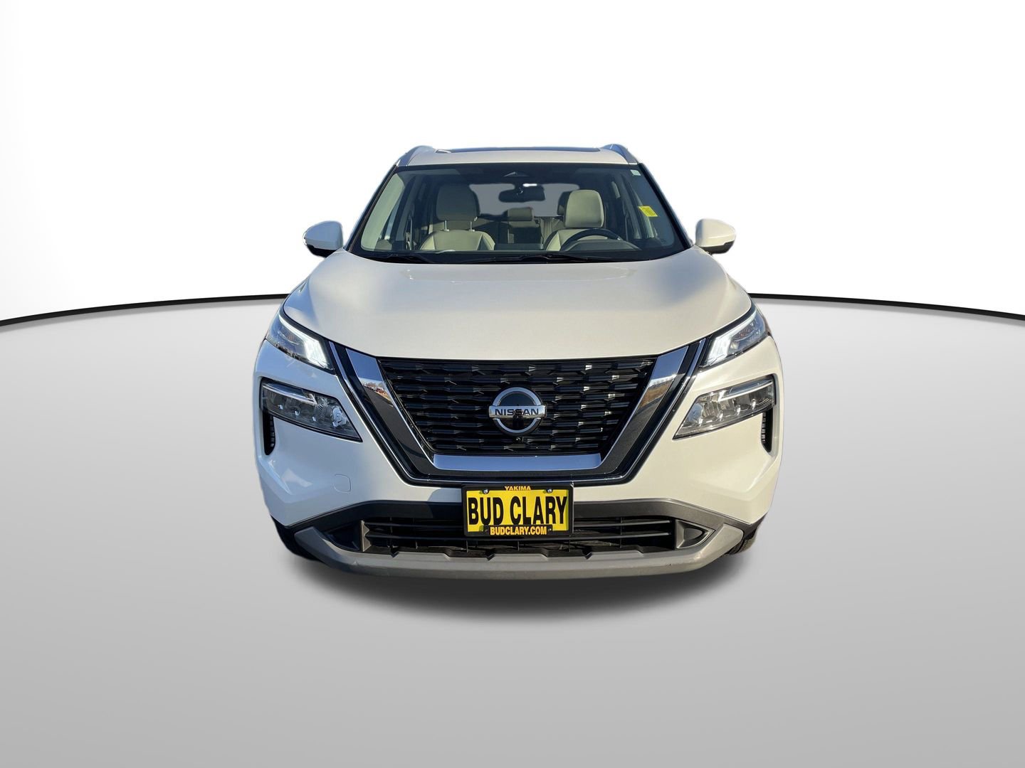 Used 2021 Nissan Rogue SV w/ Premium Package image 9