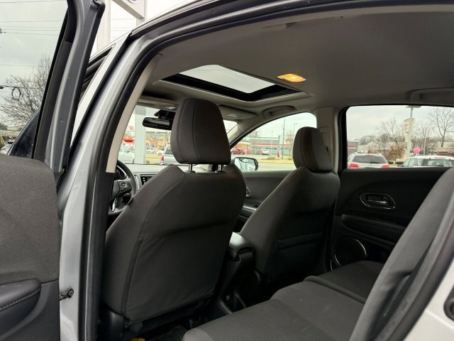 Used 2020 Honda HR-V EX image 14