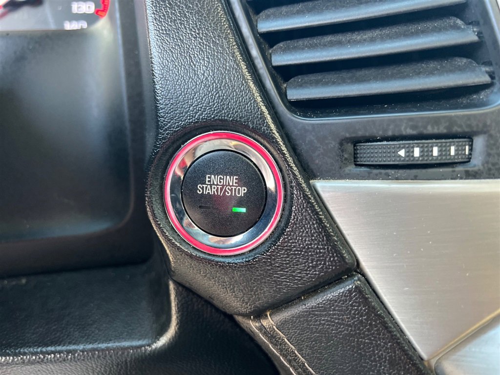 Used 2015 GMC Yukon Denali w/ Open Road Package image 34