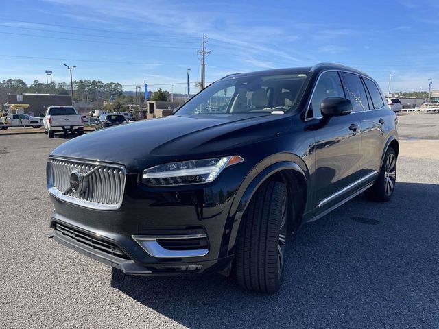 Used 2024 Volvo XC90 B5 Plus w/ Protection Package Premier image 7