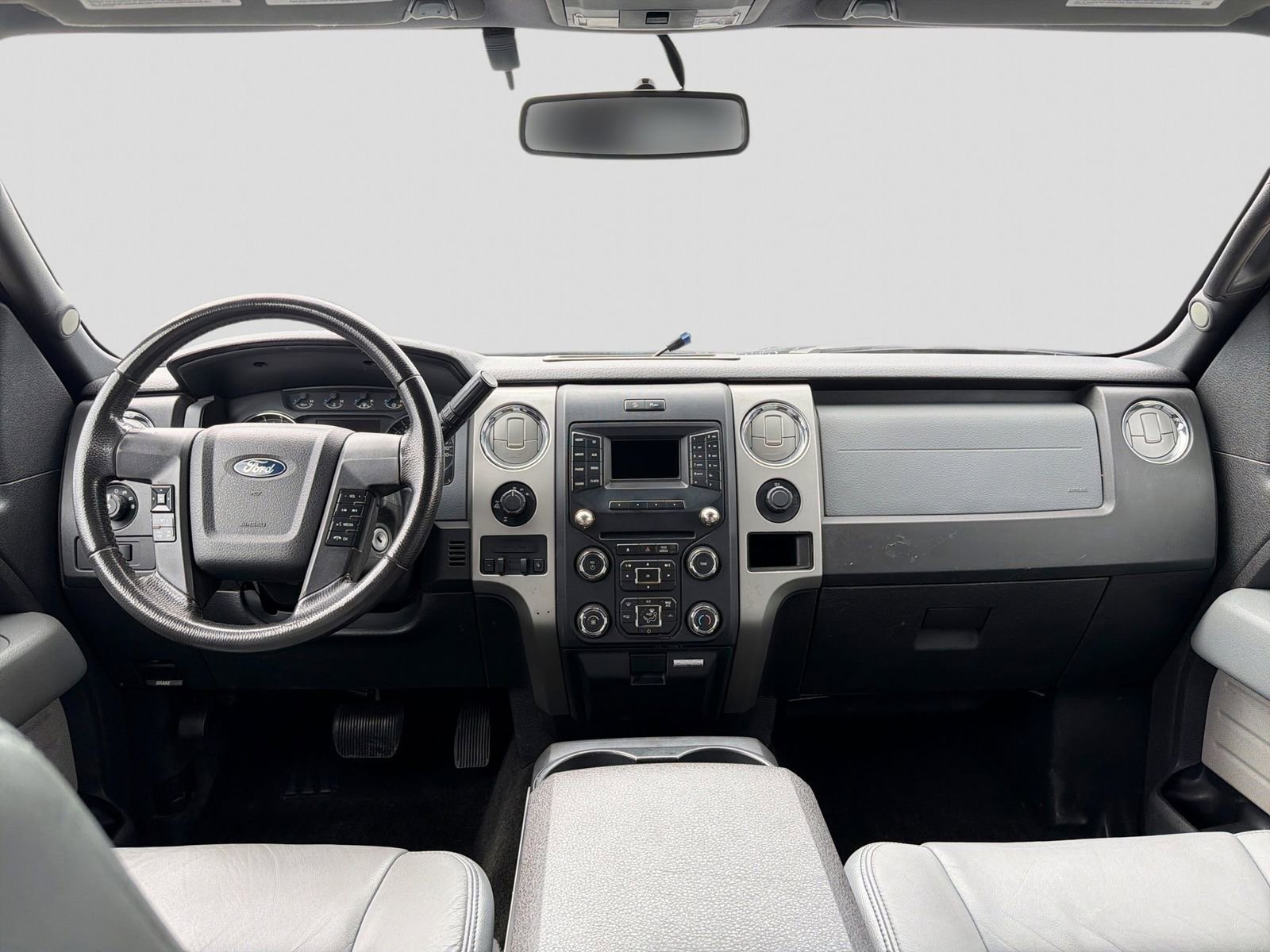Used 2014 Ford F150 XLT w/ Equipment Group 302A Luxury AWD/4WD image 18