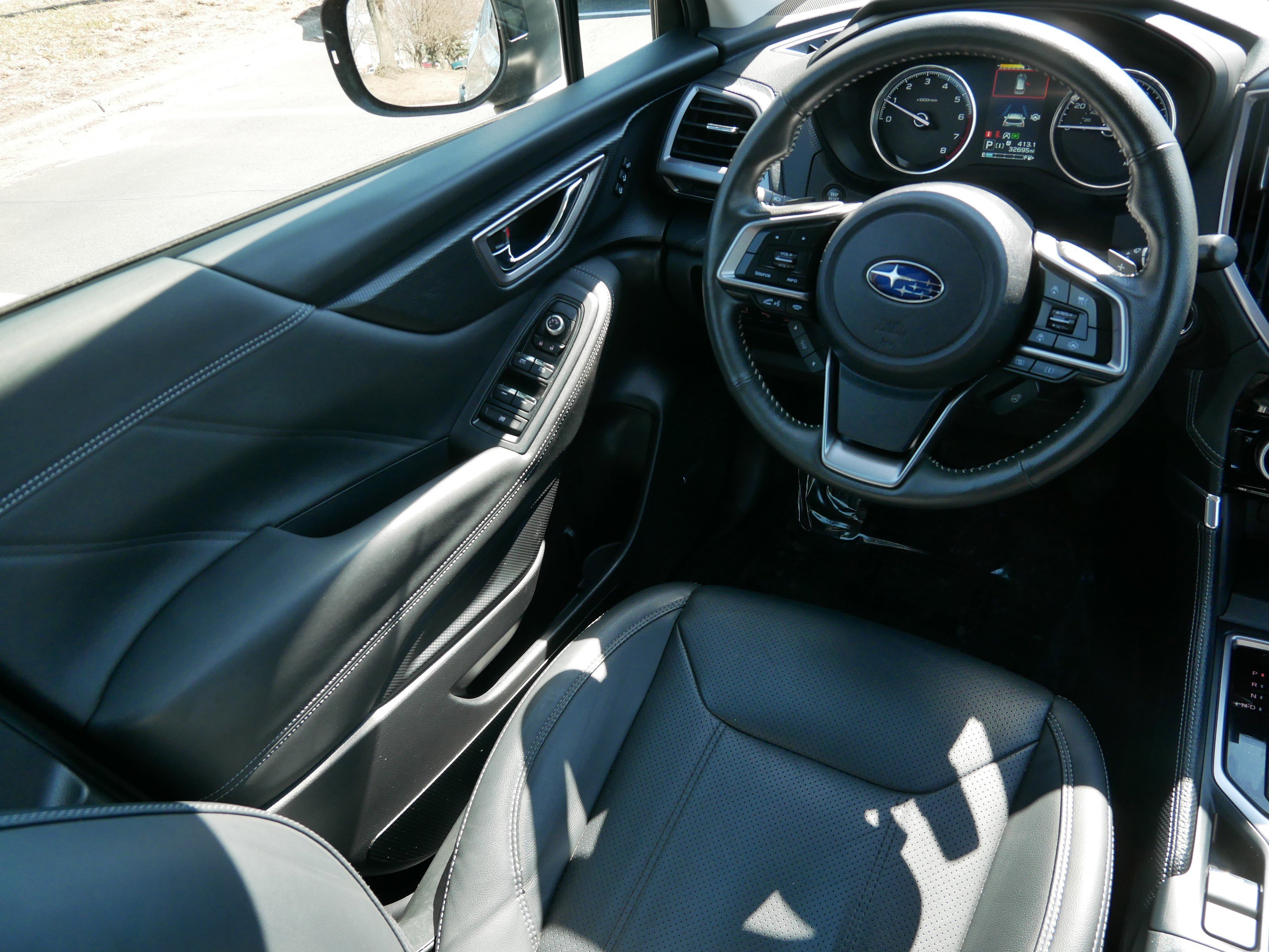 Certified 2024 Subaru Forester Touring w/ Pop Package 2 image 9