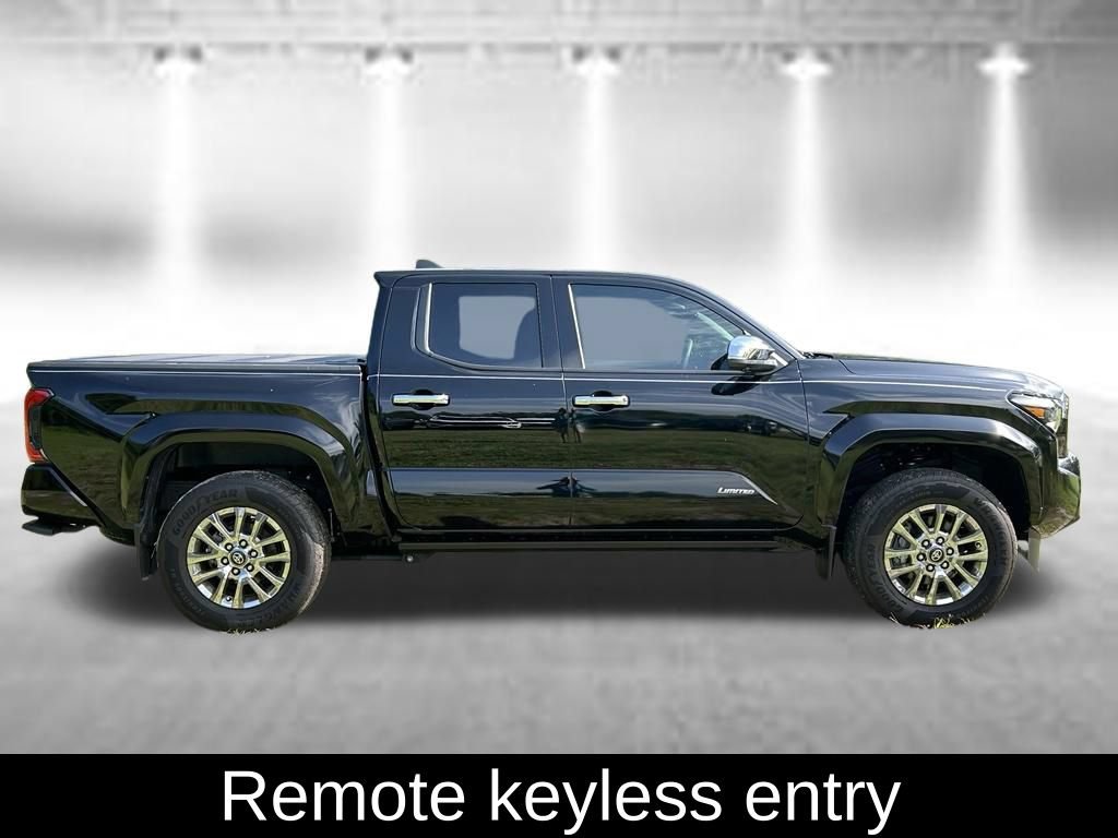 Used 2025 Toyota Tacoma Limited AWD/4WD image 4