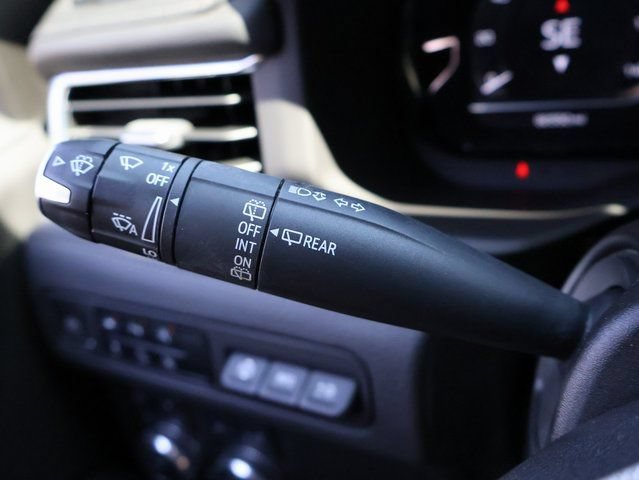 Used 2023 GMC Yukon Denali AWD/4WD image 42