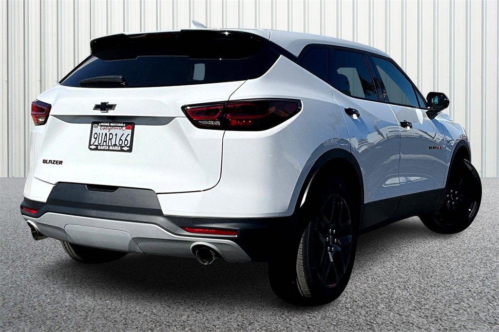 Used 2025 Chevrolet Blazer LT w/ Redline Edition image 24