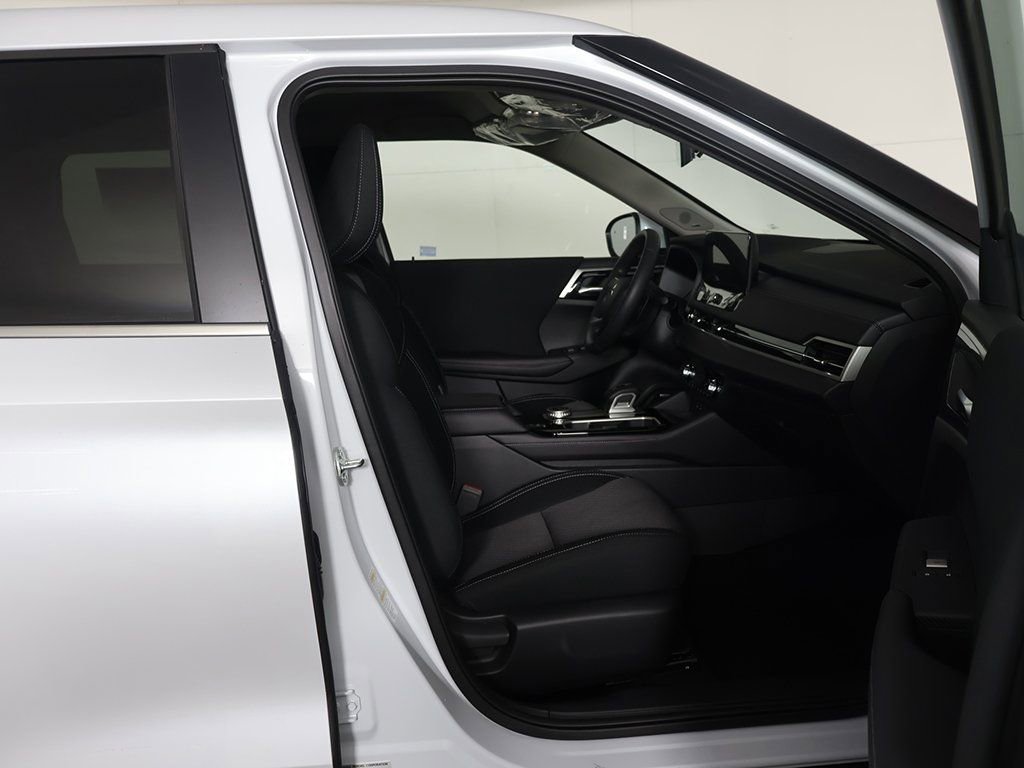 New 2026 Mitsubishi Outlander ES AWD/4WD image 27