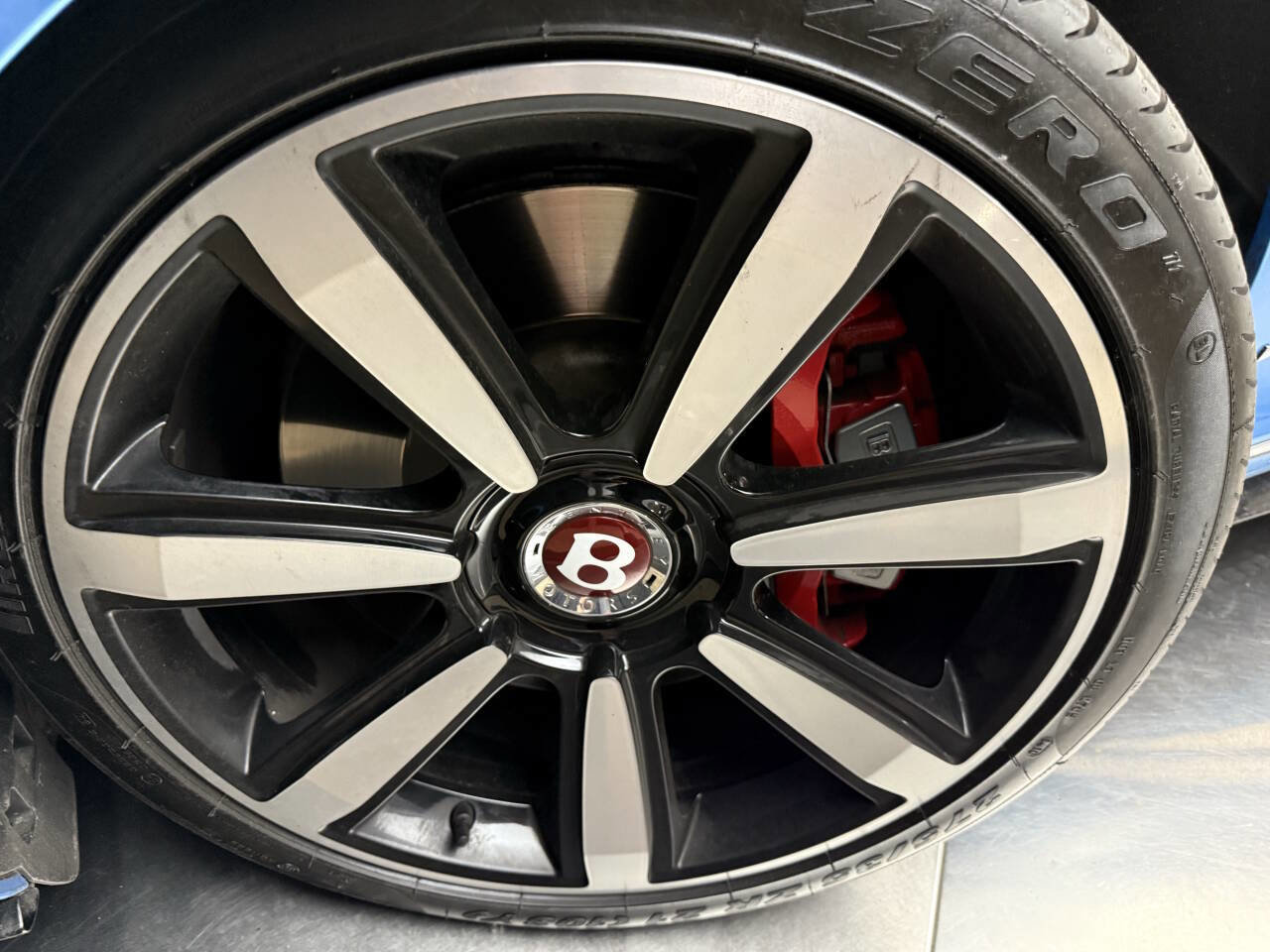 Used 2017 Bentley Continental GT V8 S image 32