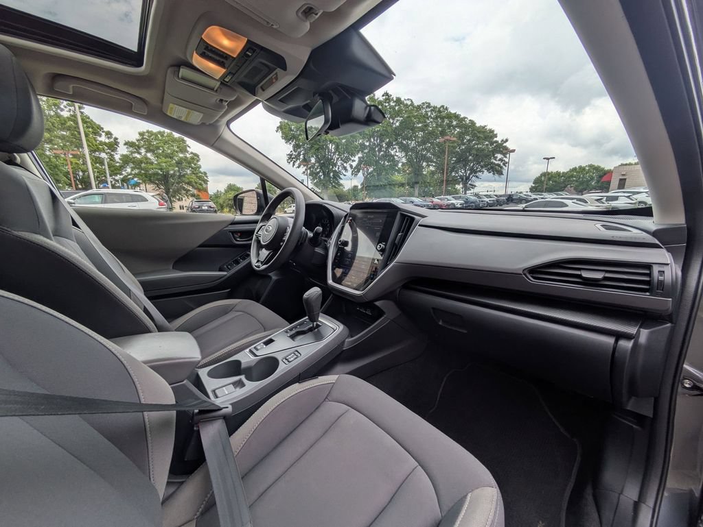 Used 2025 Subaru Crosstrek 2.5i Premium AWD/4WD image 31