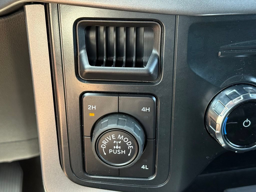 Used 2026 Ford F150 XLT w/ Equipment Group 302A MID AWD/4WD image 13