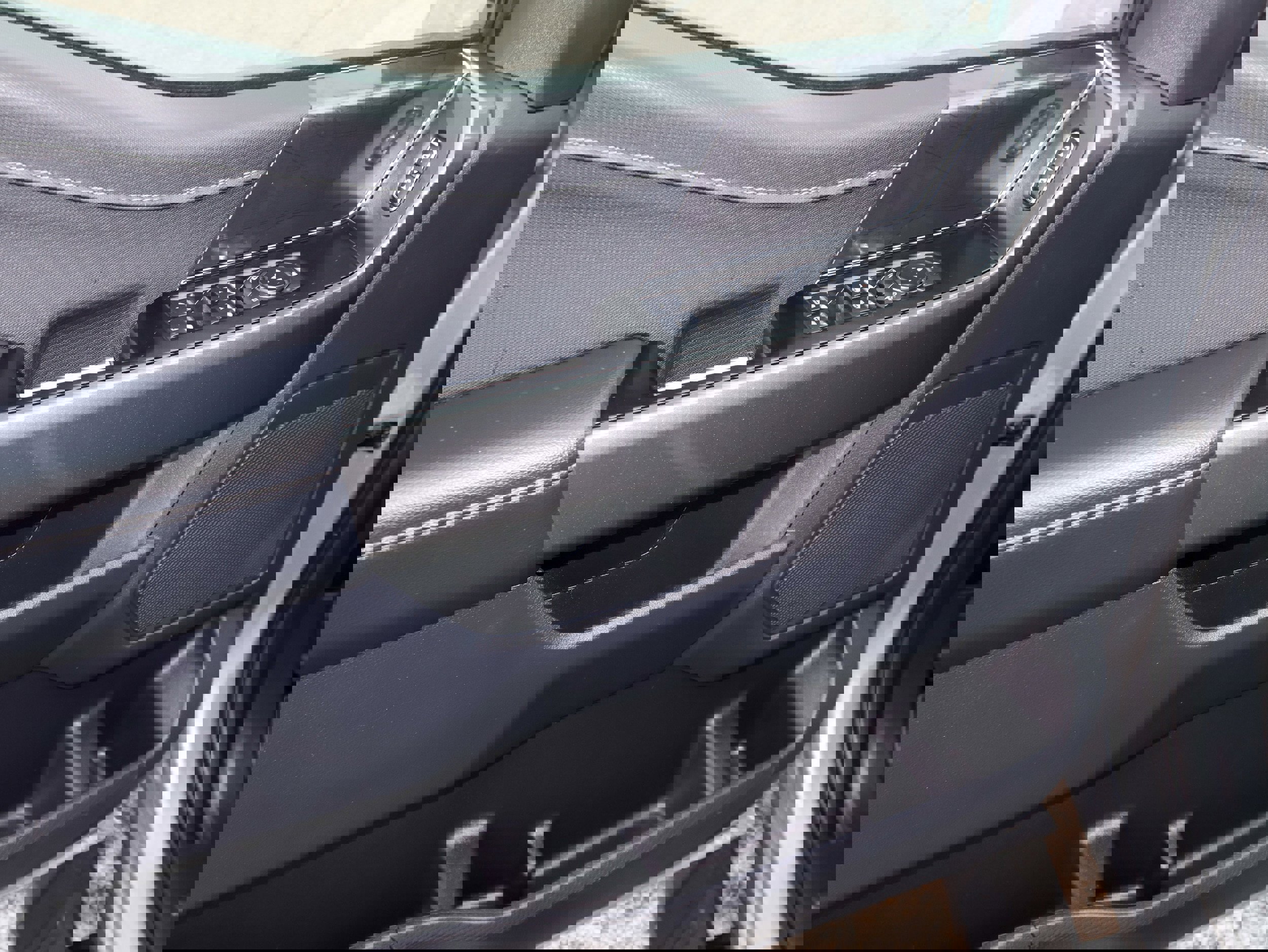 Used 2023 Ford F150 XLT w/ Equipment Group 302A High image 20