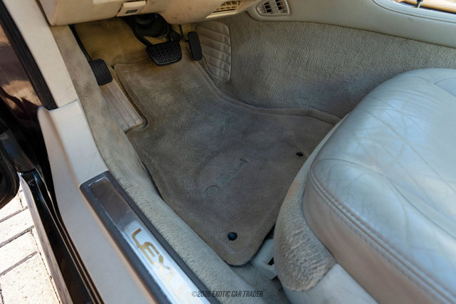 Used 2003 Lexus SC 430 Convertible image 43