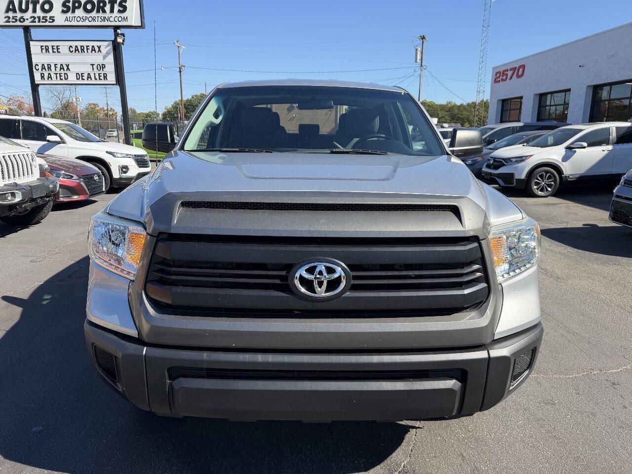 Used 2014 Toyota Tundra SR RWD image 2