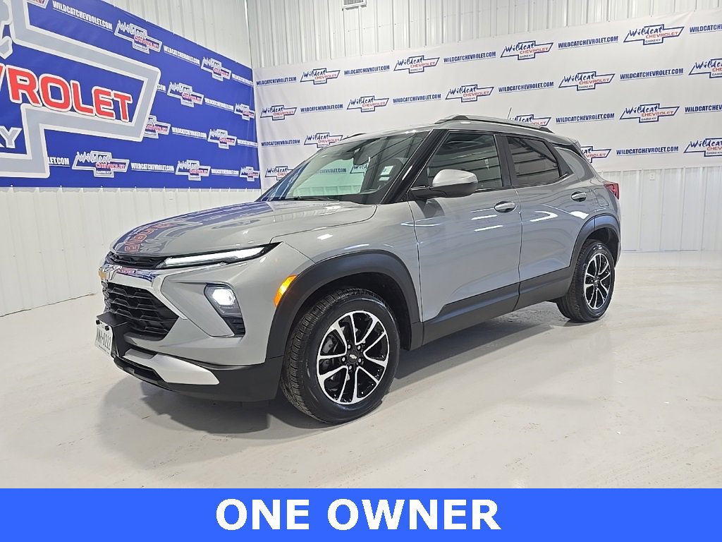 Used 2025 Chevrolet TrailBlazer LT image 1