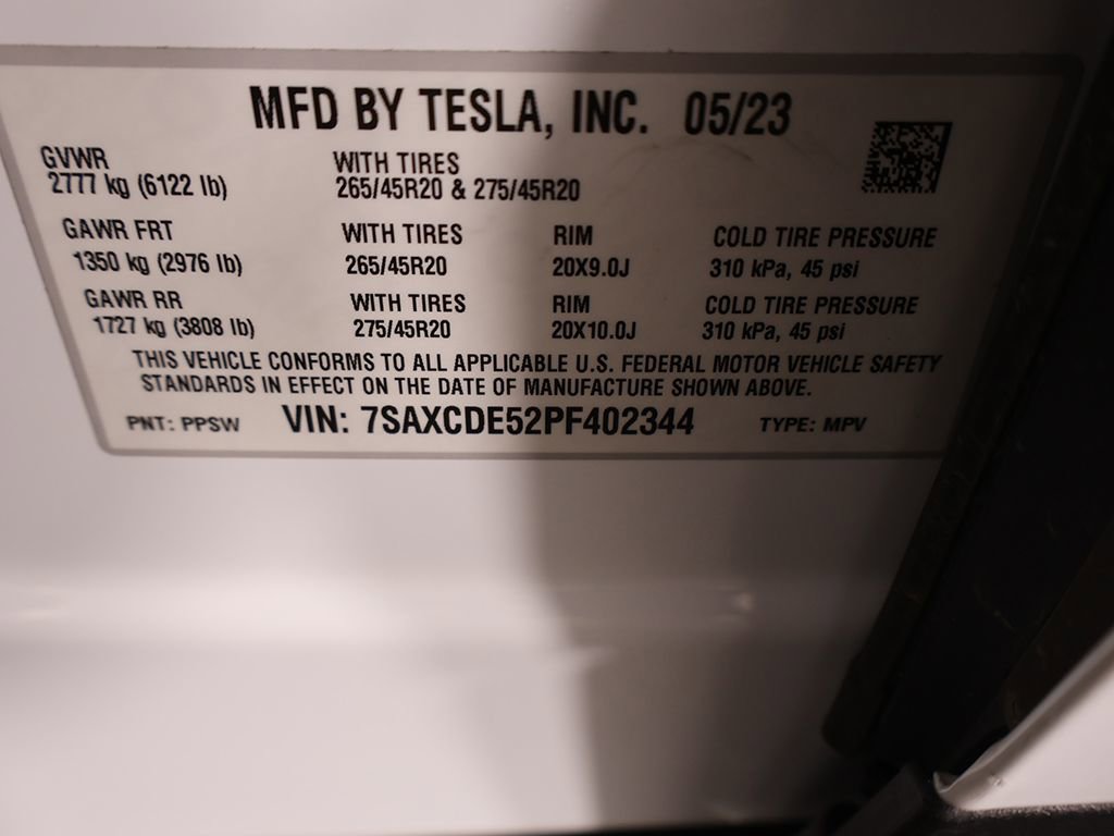 Used 2023 Tesla Model X image 48