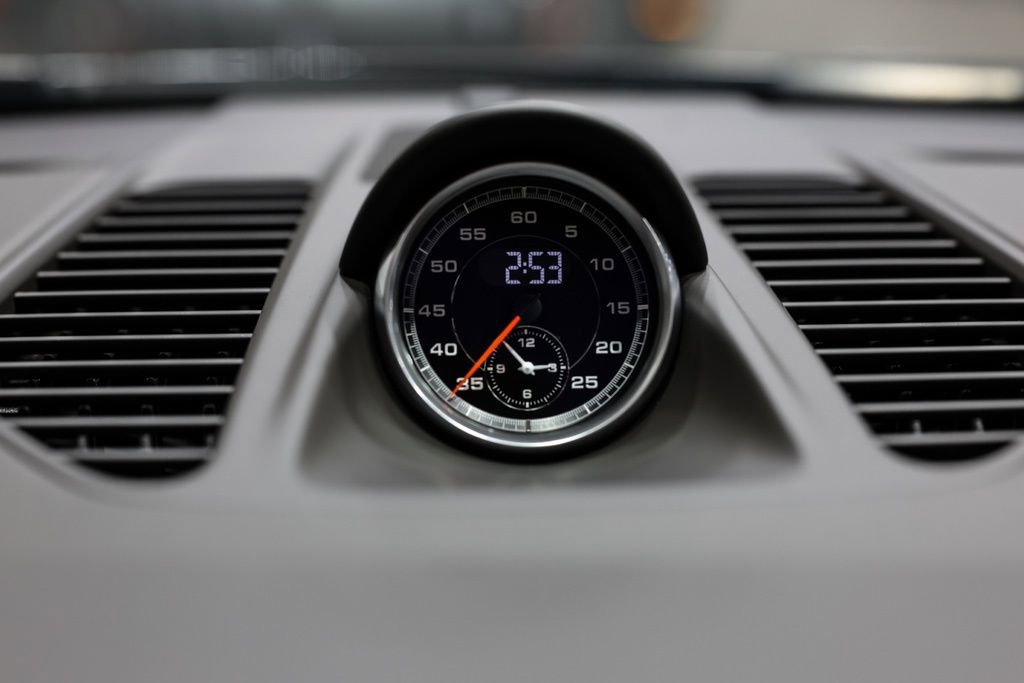 Used 2019 Porsche 911 Turbo image 45