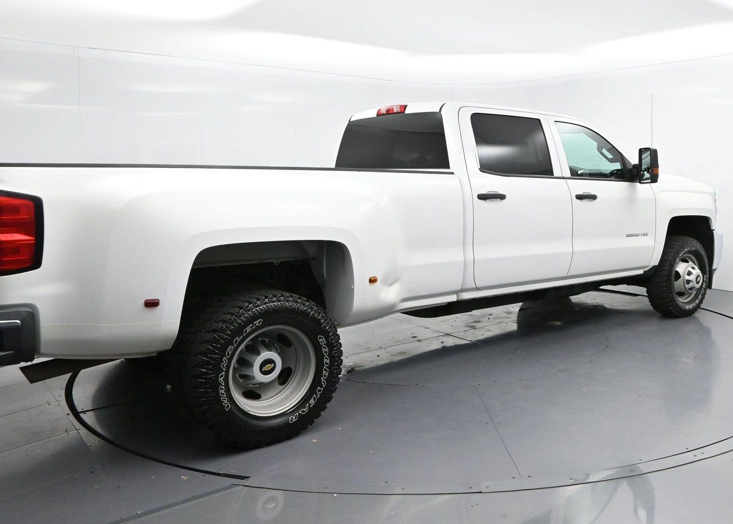 Used 2015 Chevrolet Silverado 3500 W/T w/ WT Convenience Package RWD image 7