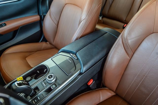 Used 2018 Maserati Ghibli RWD image 34