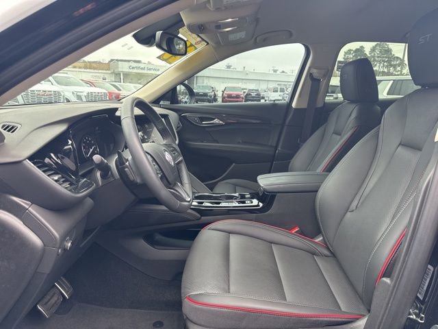 Used 2023 Buick Envision Essence w/ Sport Touring Package image 16