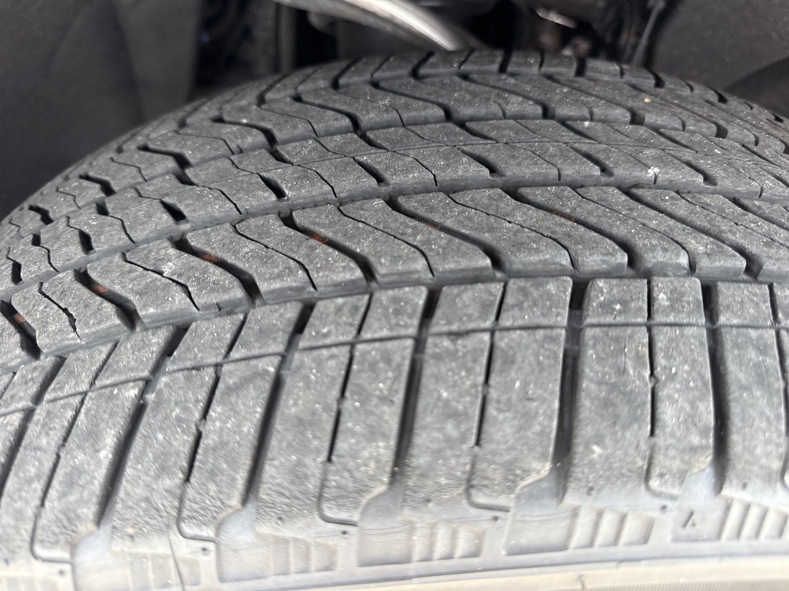 Used 2024 GMC Yukon Denali AWD/4WD image 9