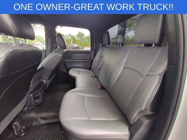 Used 2022 RAM 5500 Tradesman w/ Chrome Appearance Group RWD image 28