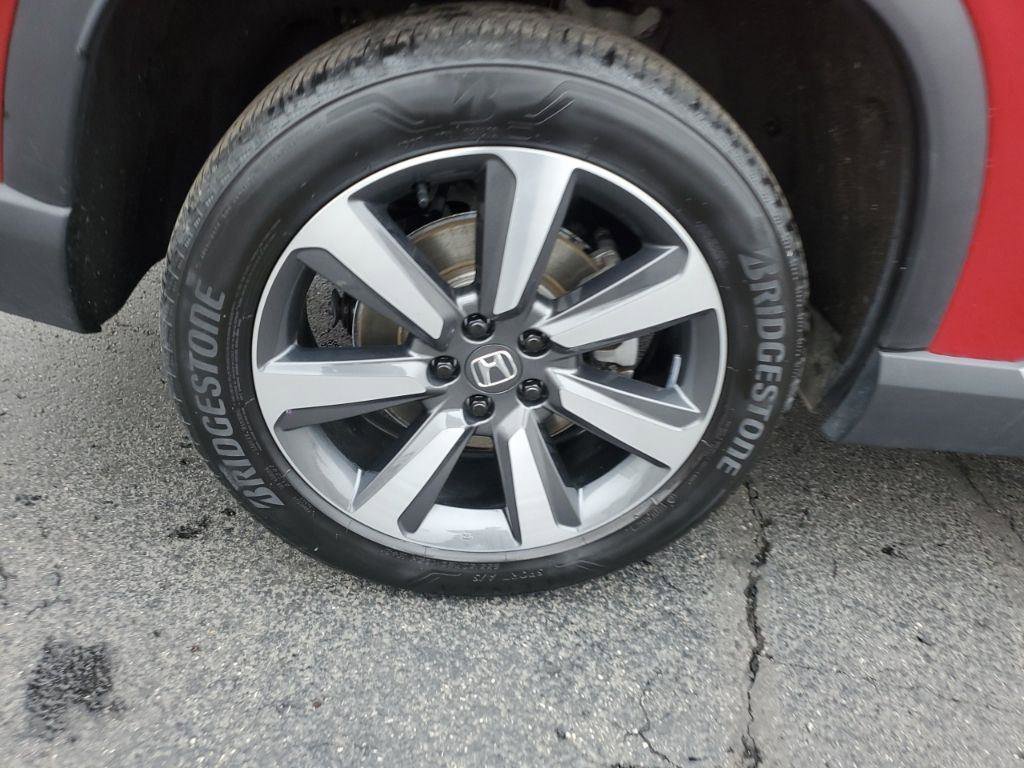 Used 2023 Honda Pilot Touring image 11