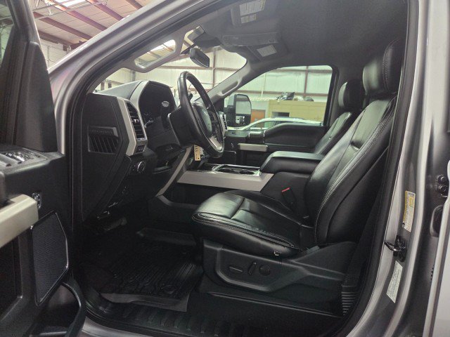 Used 2020 Ford F250 Lariat w/ Lariat Value Package AWD/4WD image 7