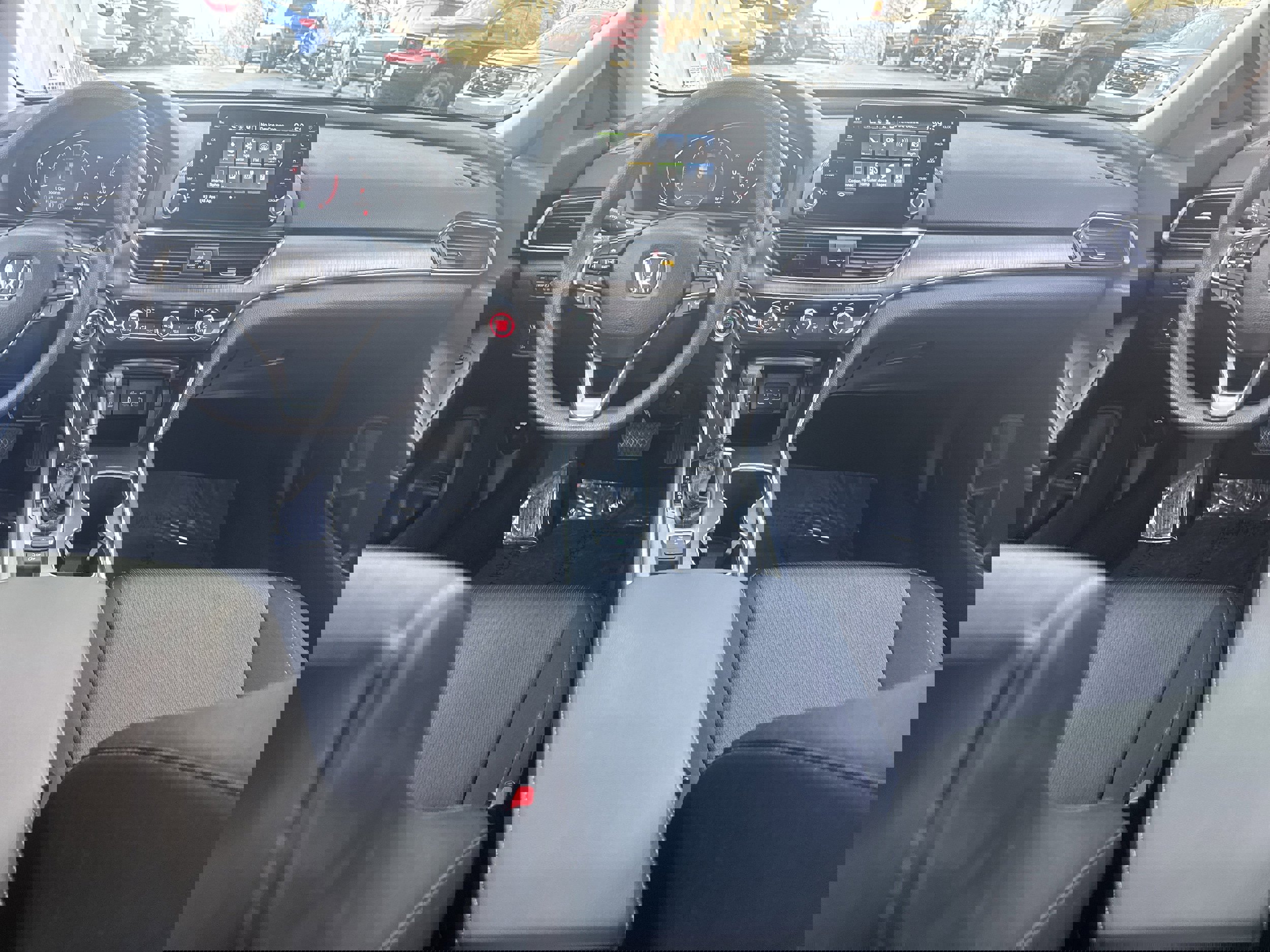 Used 2022 Honda Accord LX image 12