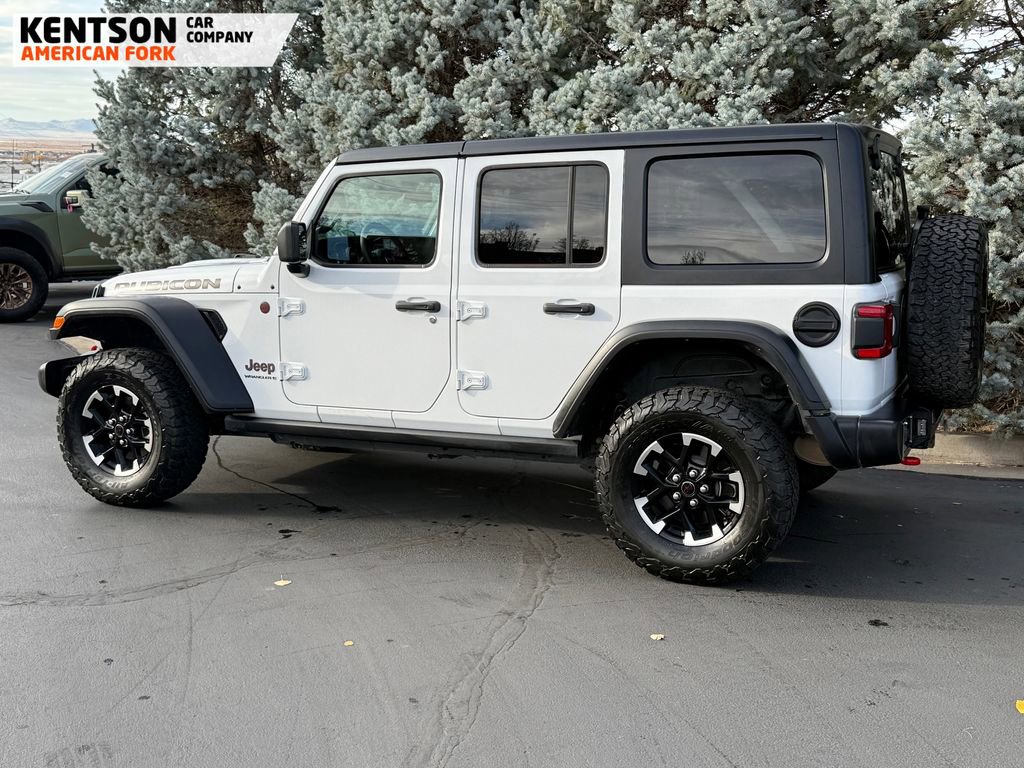 Used 2025 Jeep Wrangler Unlimited Rubicon image 5