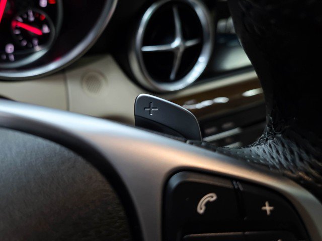 Used 2019 Mercedes-Benz SLC 300 image 21