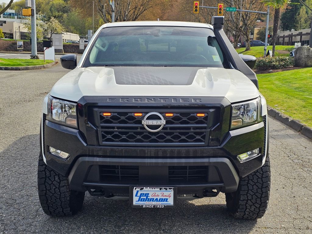 Certified 2024 Nissan Frontier SV w/ Hardbody Edition AWD/4WD image 2