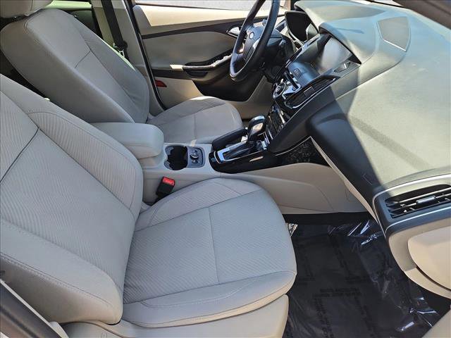 Used 2014 Ford Focus Electric Hatchback FWD image 26