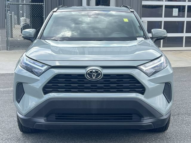 Used 2022 Toyota RAV4 XLE FWD image 16