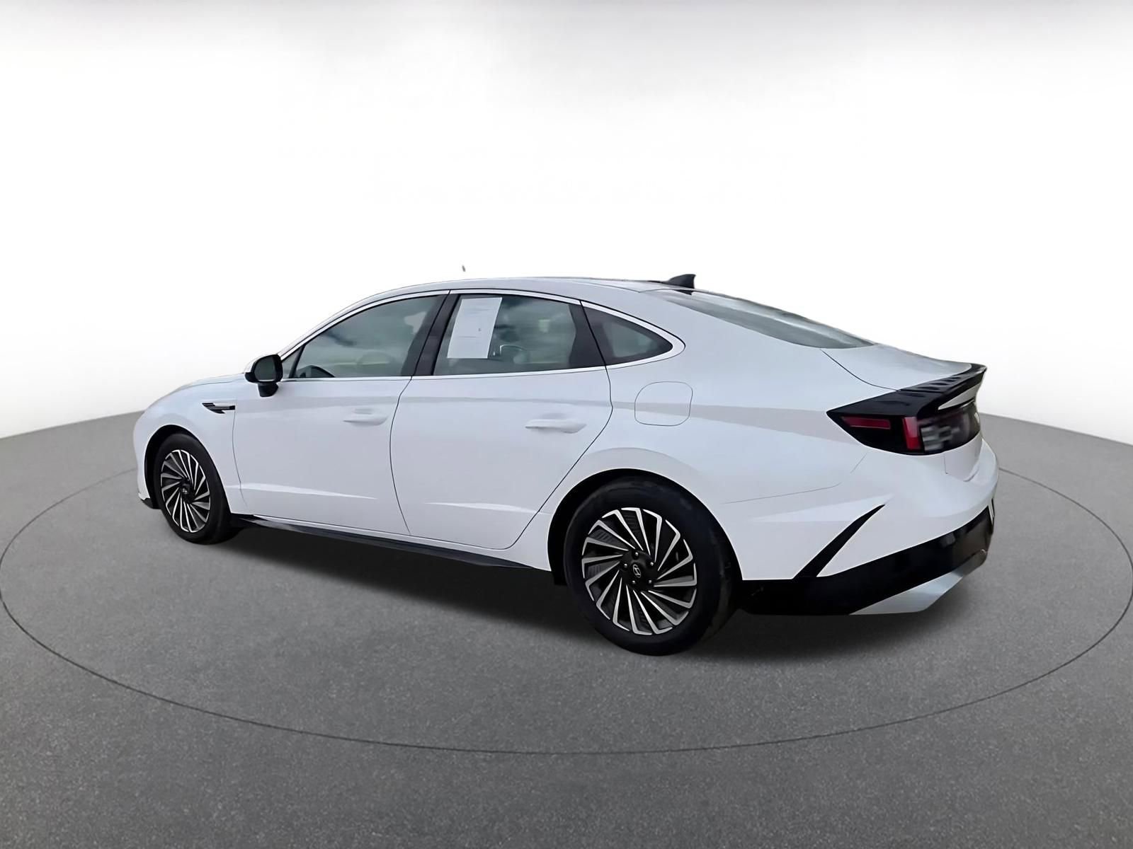 Used 2025 Hyundai Sonata SEL image 10