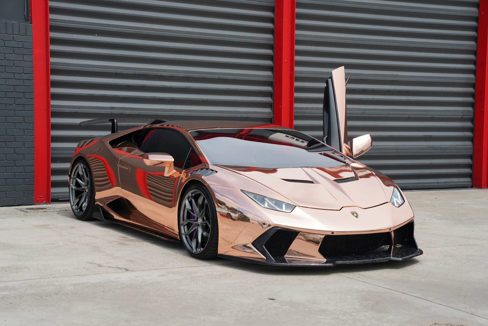 Used 2015 Lamborghini Huracan LP 610-4 AWD/4WD image 20