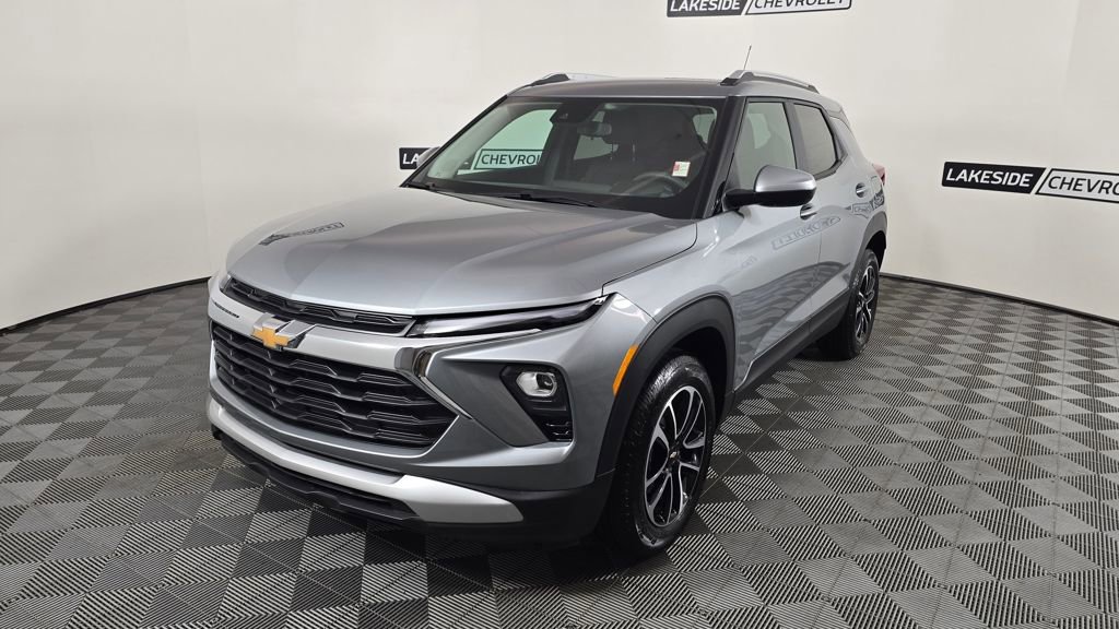 New 2026 Chevrolet TrailBlazer LT w/ Driver Confidence Package image 2