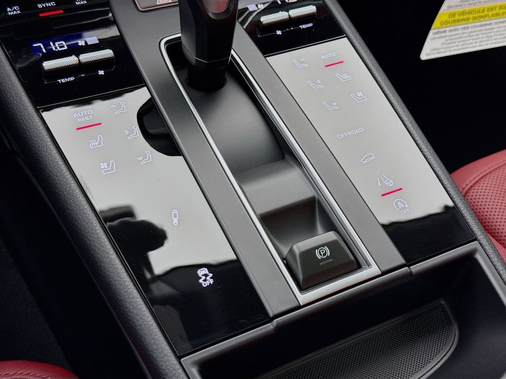 New 2026 Porsche Macan S AWD/4WD image 24