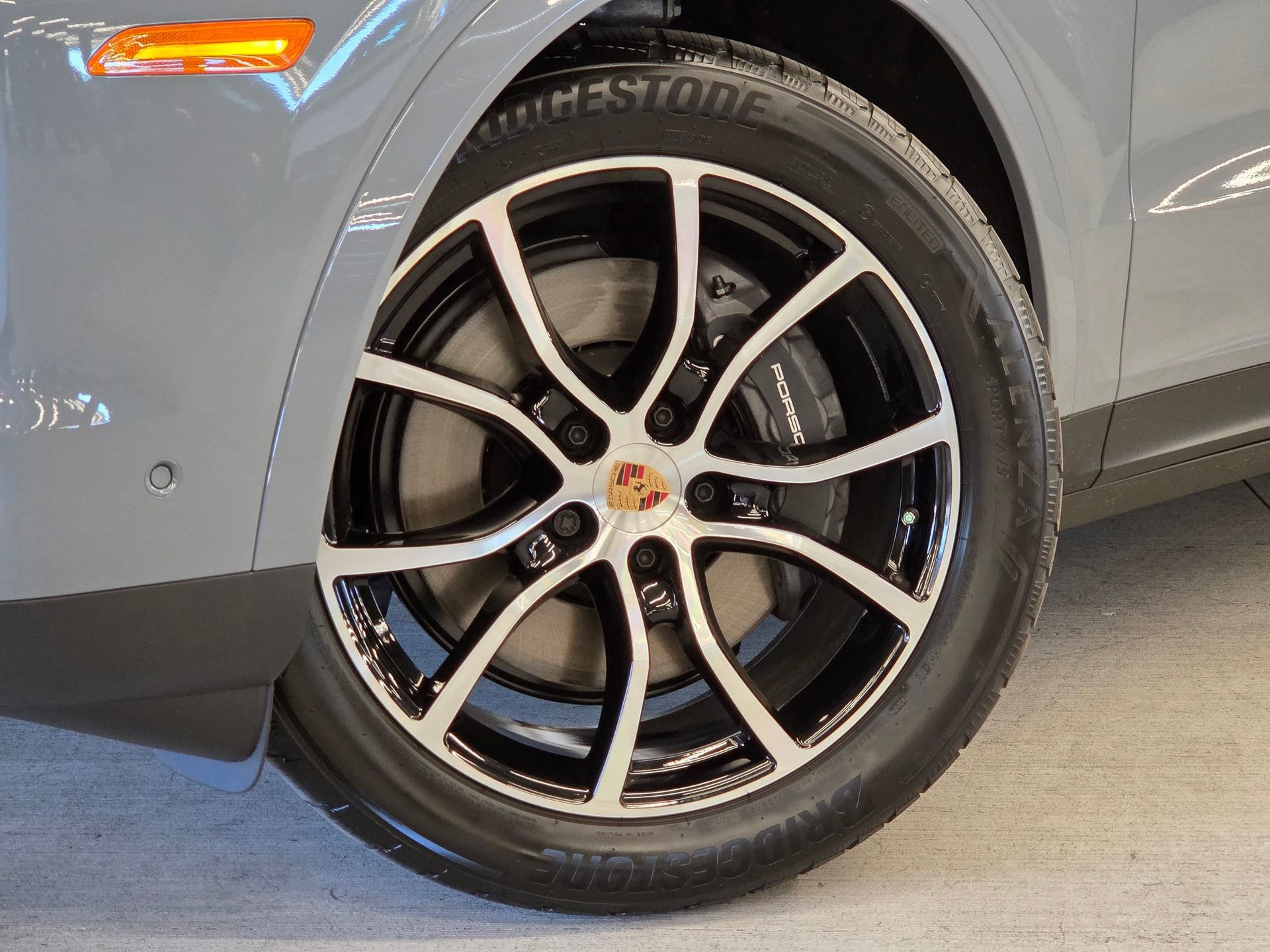 New 2026 Porsche Cayenne AWD/4WD image 22