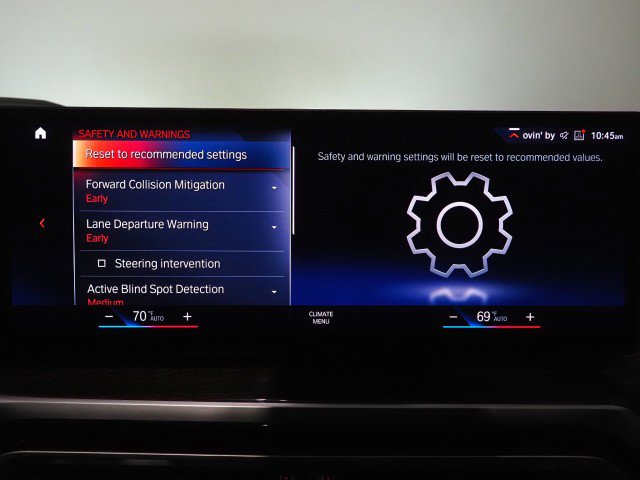 Used 2023 BMW 330e w/ Premium Package image 33