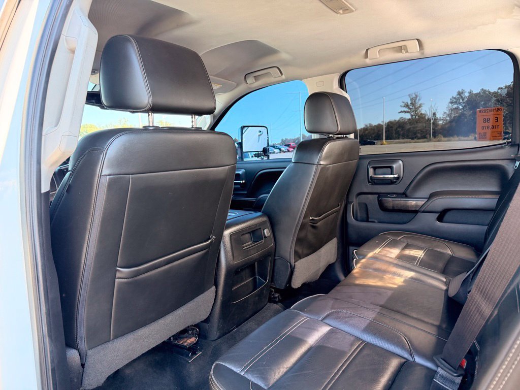 Used 2016 GMC Sierra 3500 Denali w/ Duramax Plus Package AWD/4WD image 18