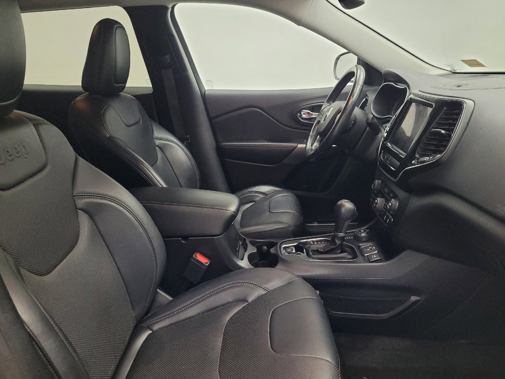 Used 2019 Jeep Cherokee Limited image 21