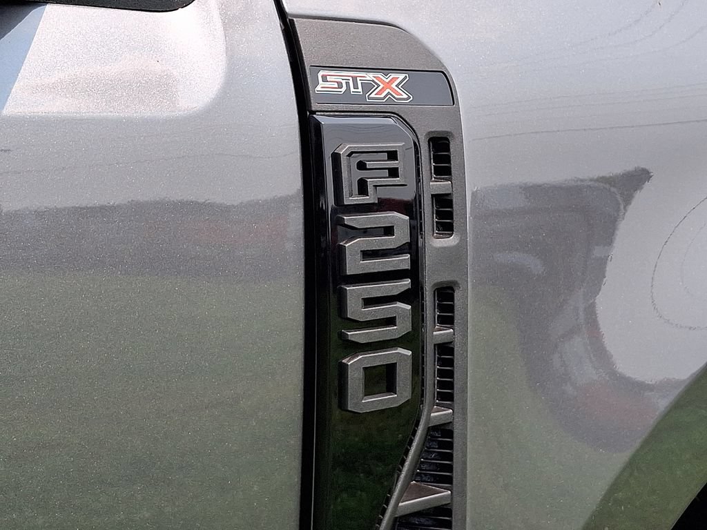 New 2026 Ford F250 XL w/ STX Appearance Package AWD/4WD image 20