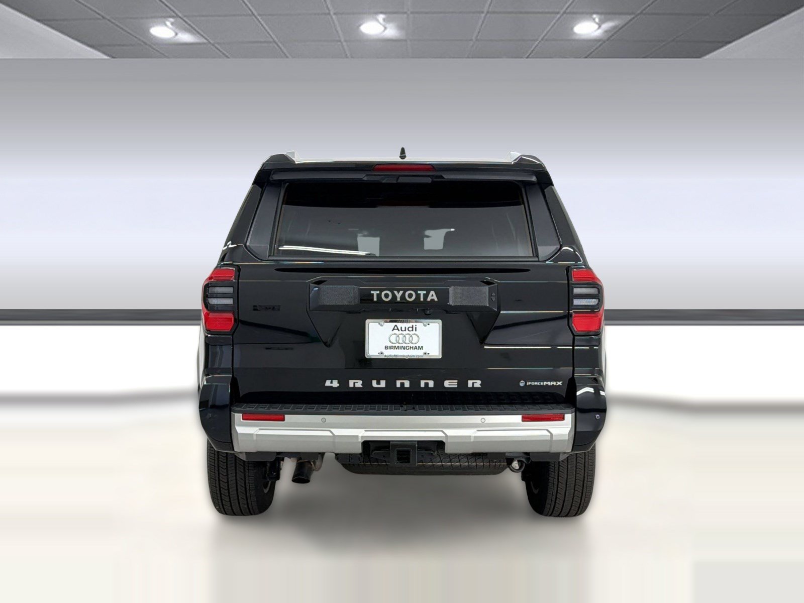 Used 2025 Toyota 4Runner Limited AWD/4WD image 10