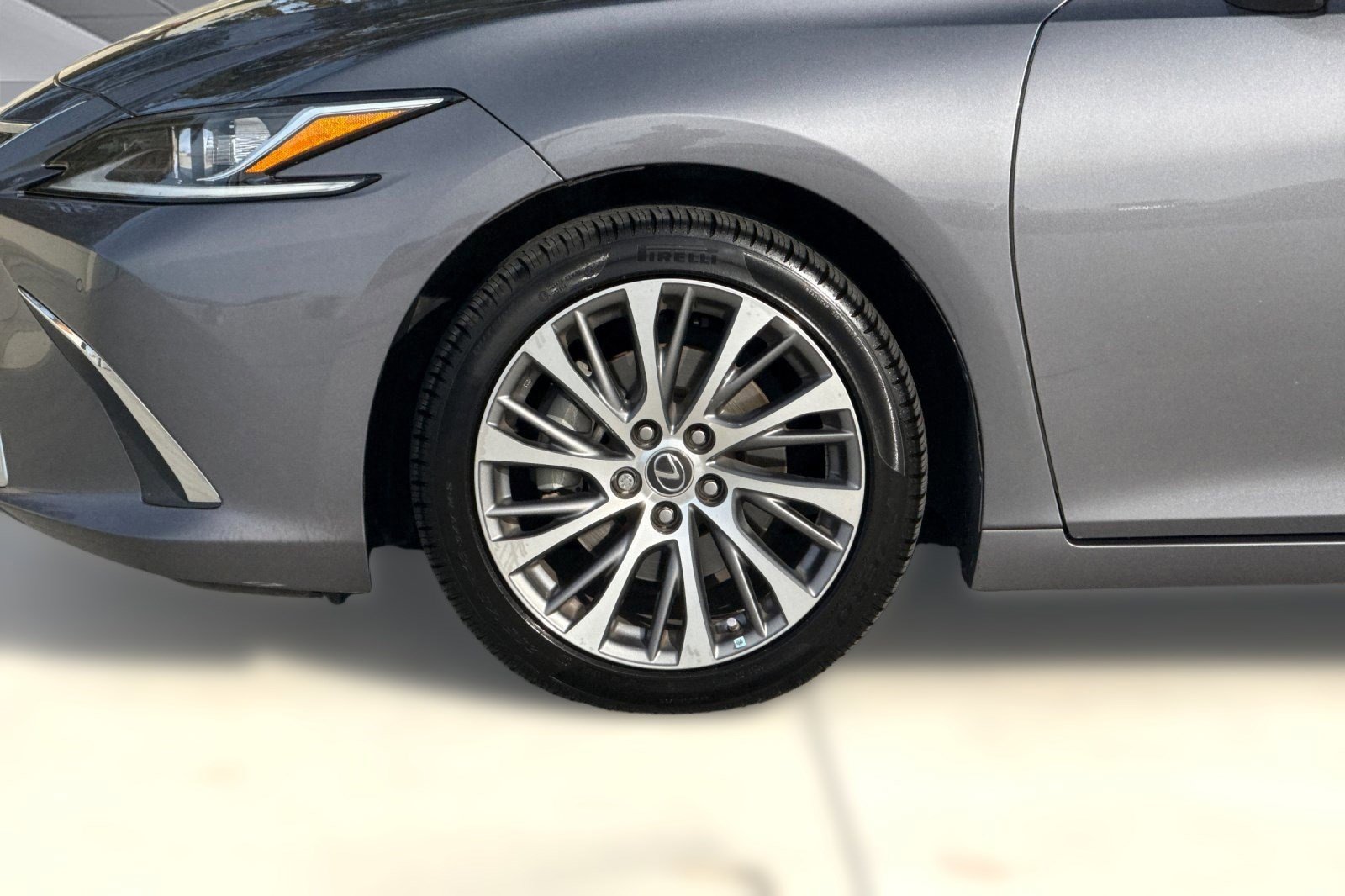 Used 2021 Lexus ES 300h w/ Premium Package image 11